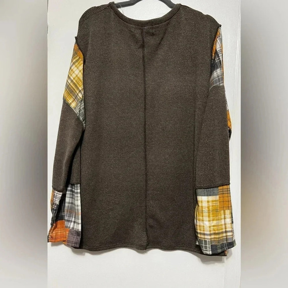 NWT Women’s Boutique Shirt - Picture 2 of 9